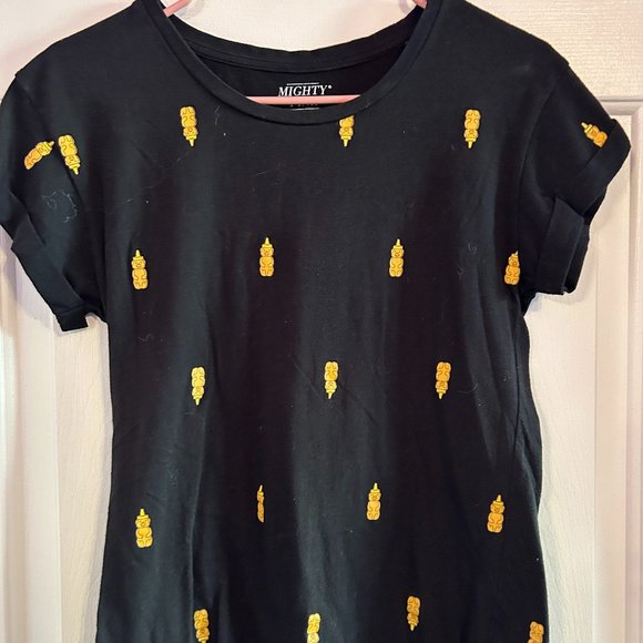 Black honeybear t-shirt - Picture 1 of 3